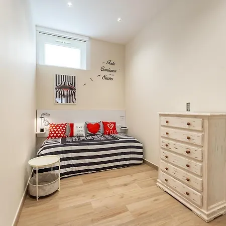 La Serna Wi-fi Apartment